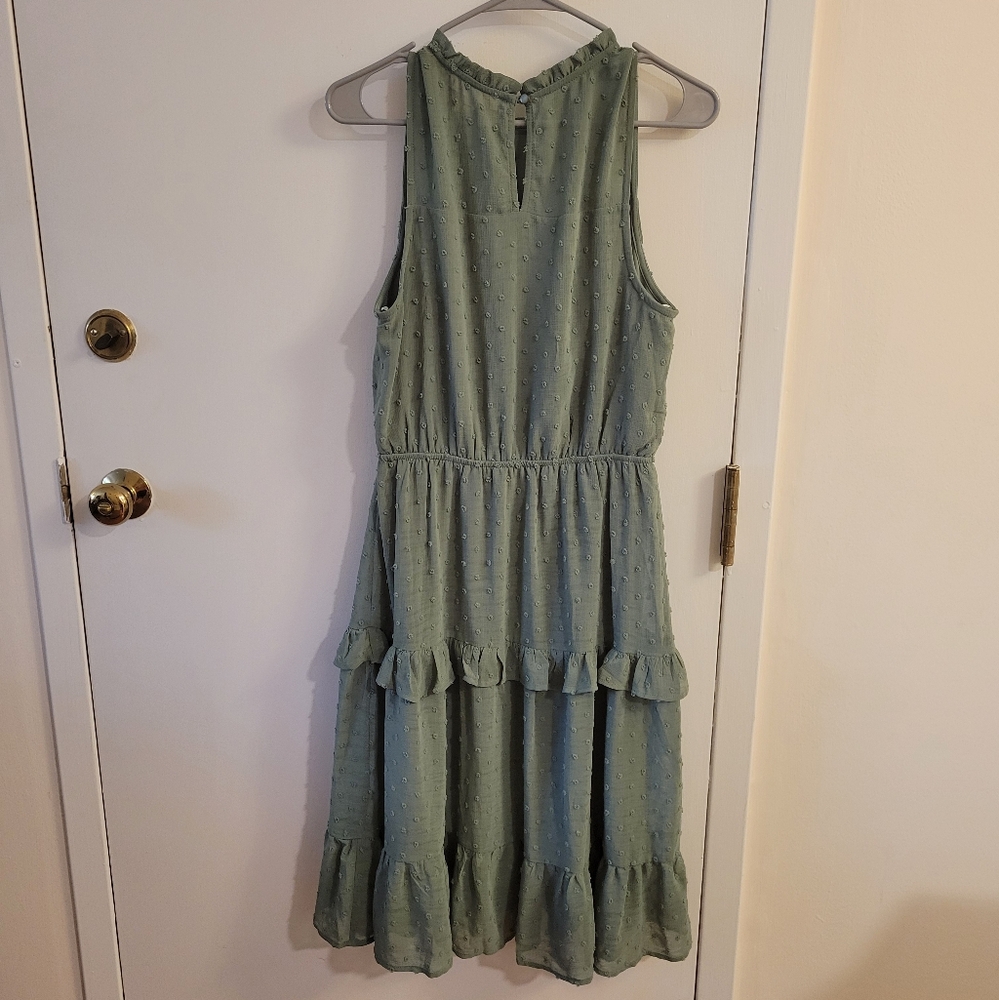 Monteau Sage Green Tiered Midi Dress - Picture 4 of 4